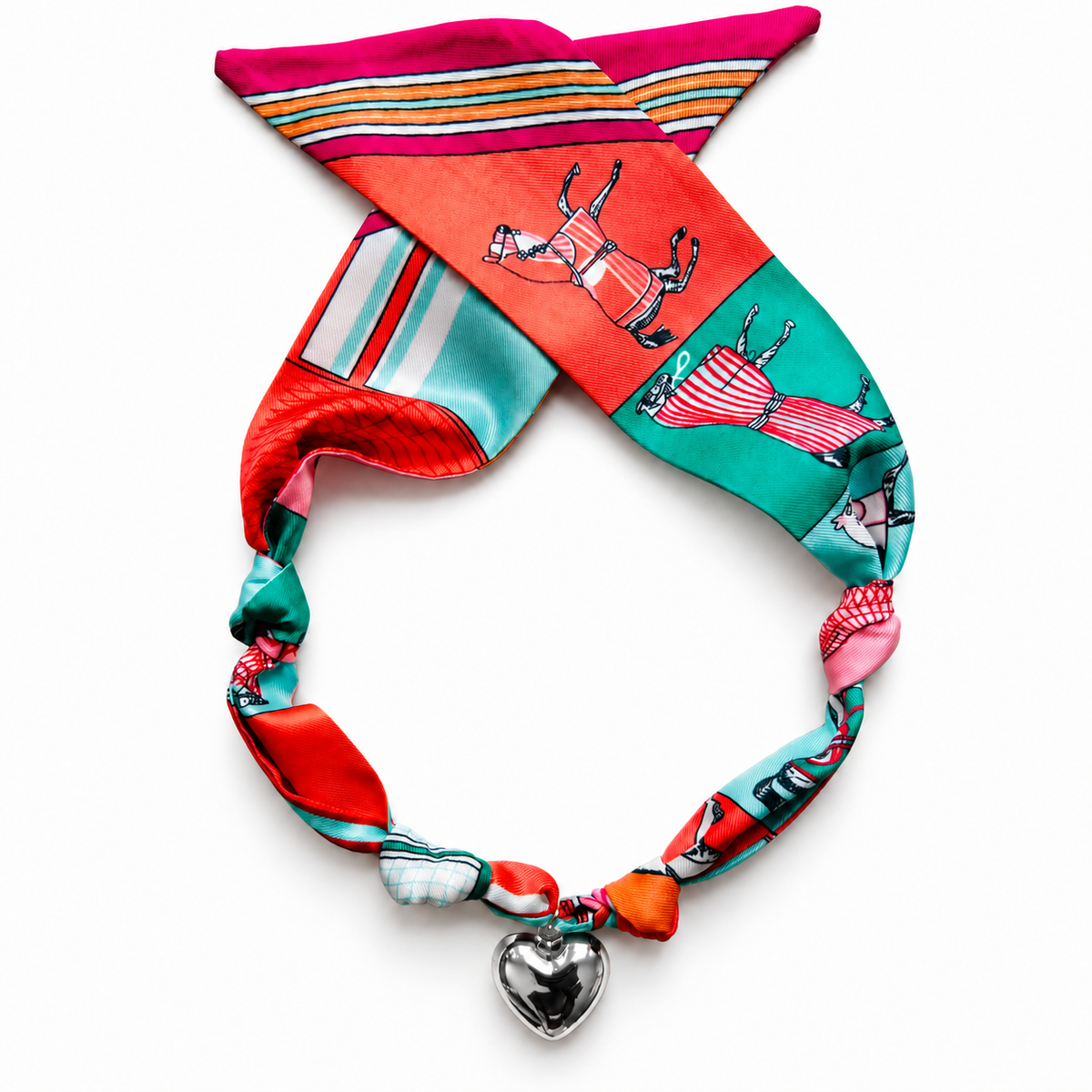 The Amanda scarf necklace in small size with silver heart pendant